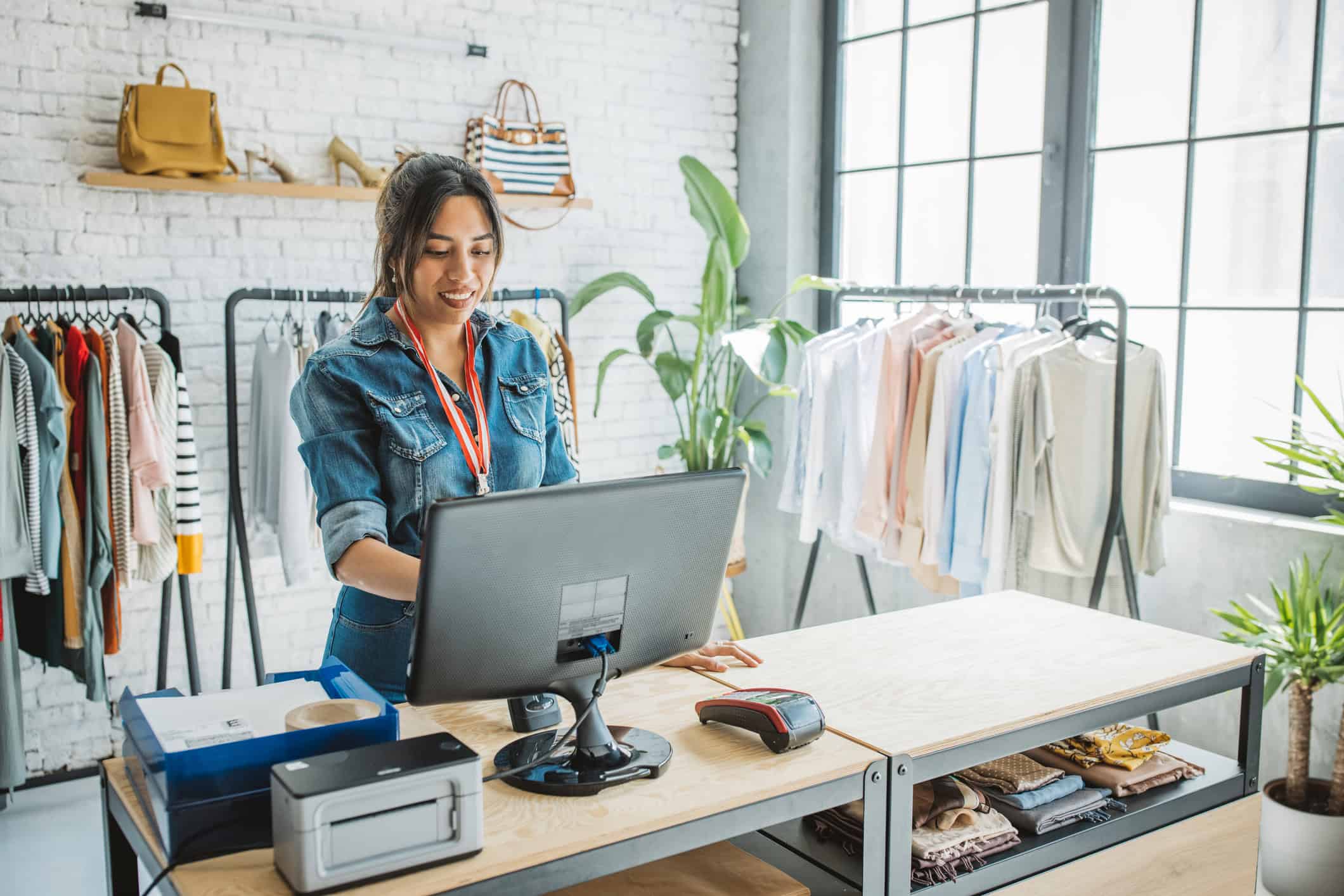 How Integrated Communications Improve Reliability Across Multi-Location Businesses 